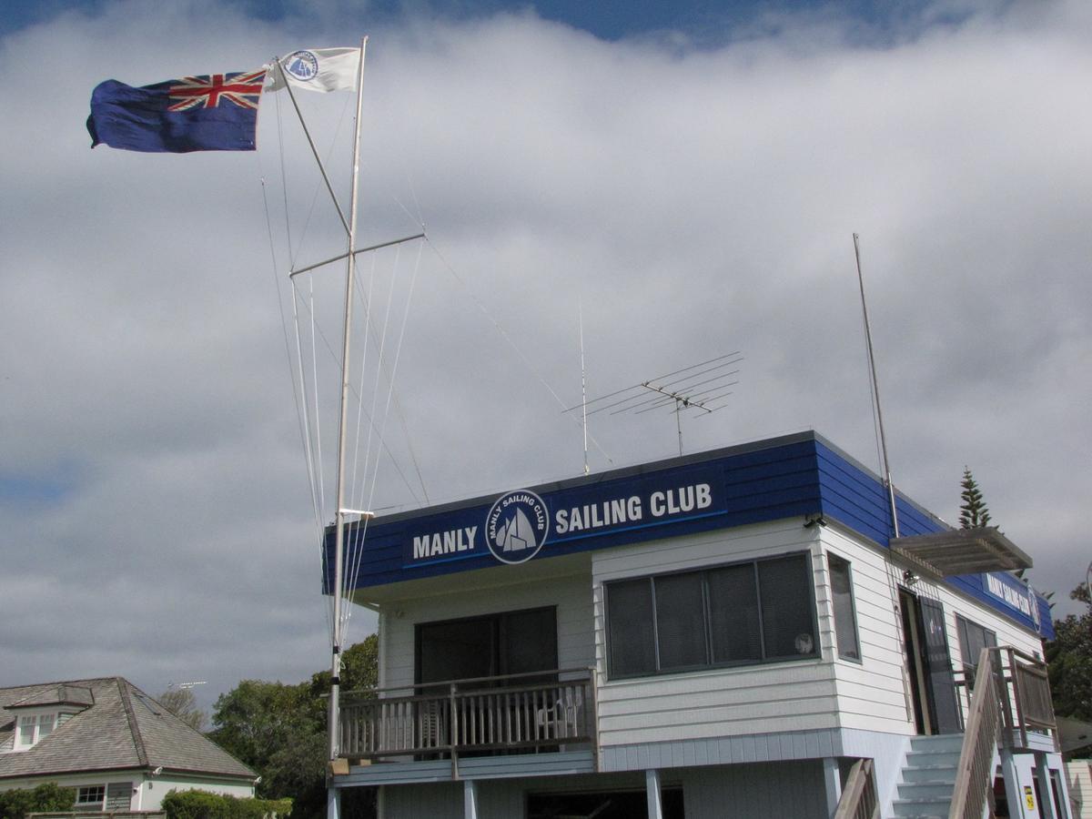 Manly Beach Guesthouse Whangaparaoa Exterior photo